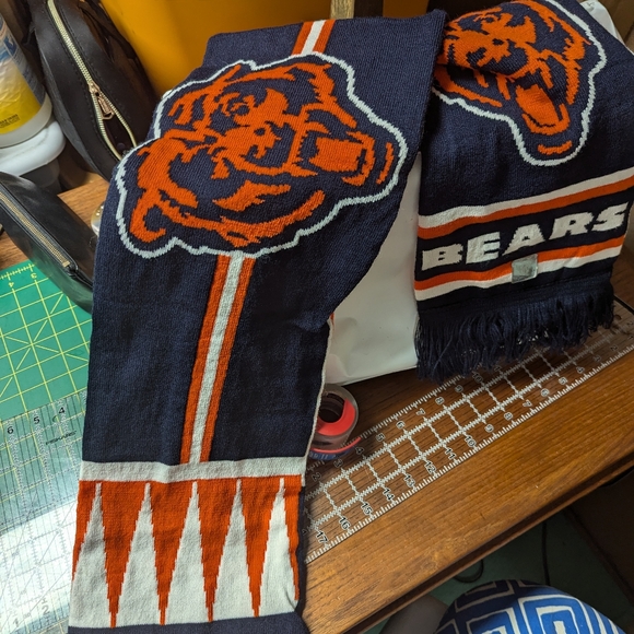 Chicago bears NFL scarf NWT - Picture 2 of 5
